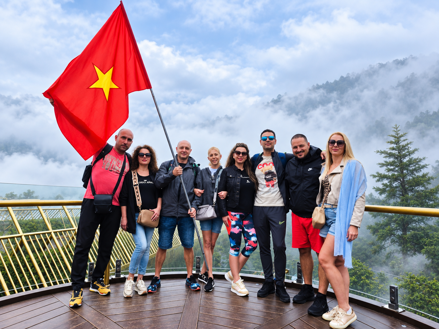 Da Nang to Ba Na Hills & Golden Bridge by Private Car