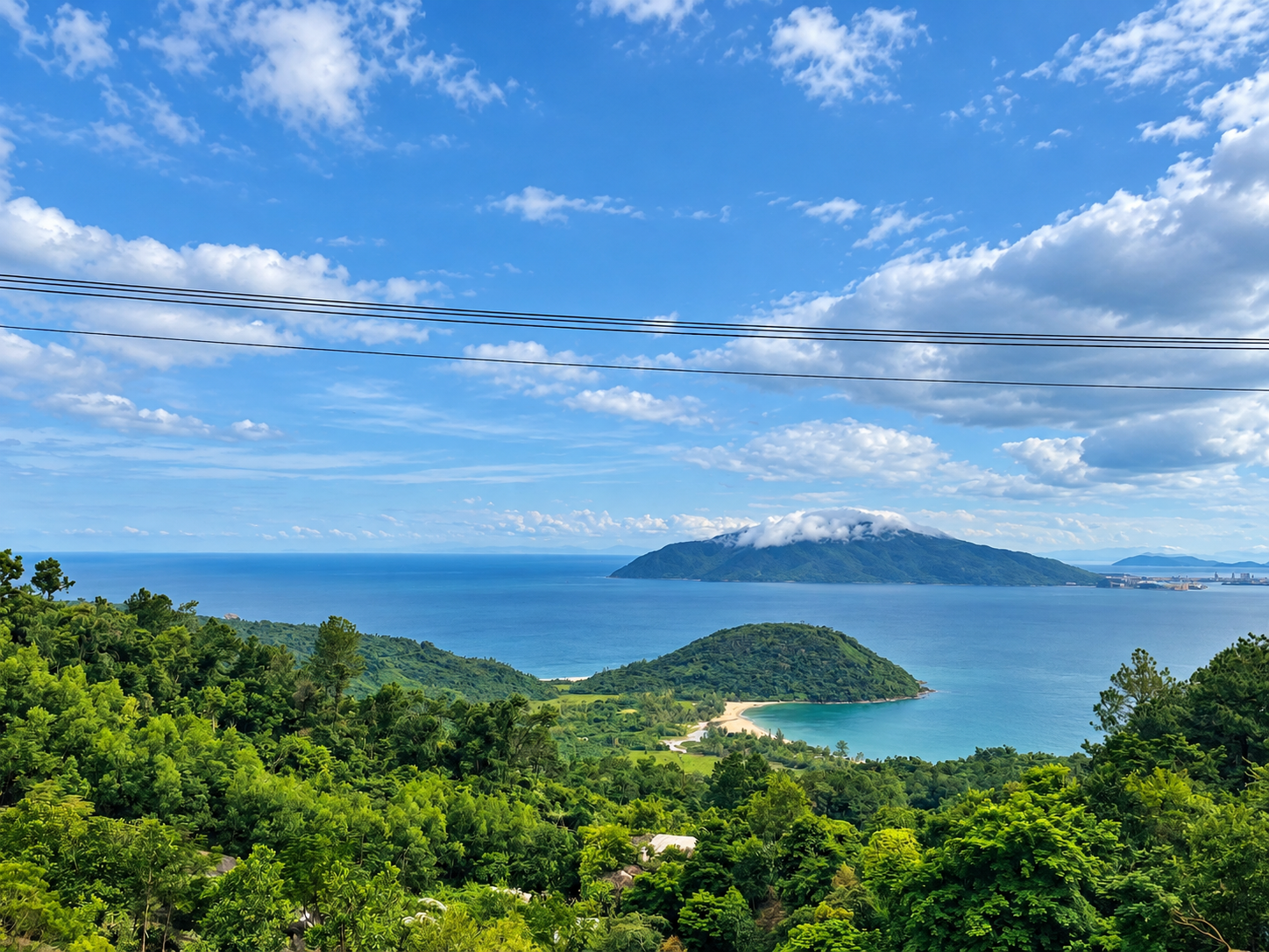 Hue to Hoi An Private Car with Sightseeing