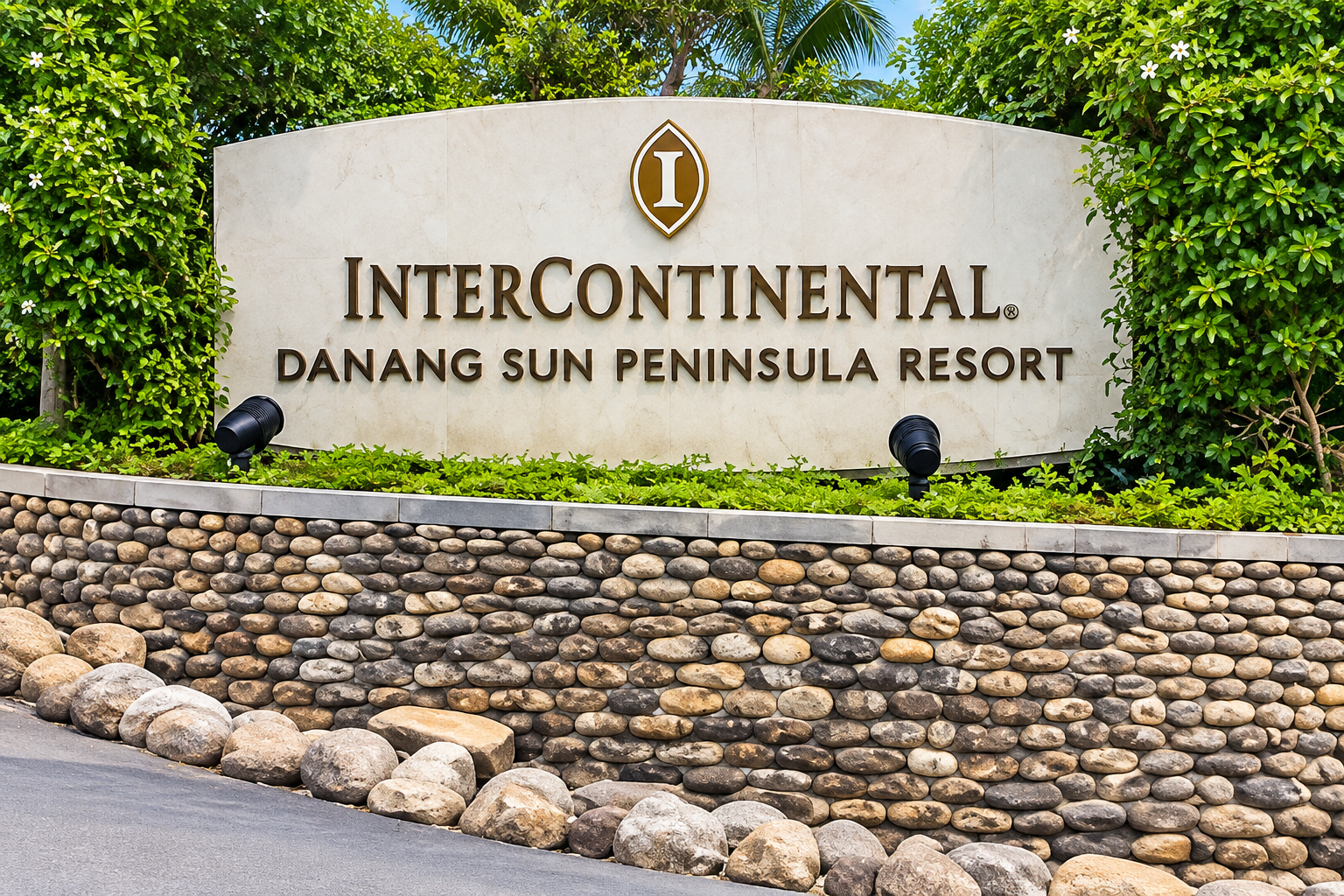 InterContinental Danang to Hoi An by Private Car